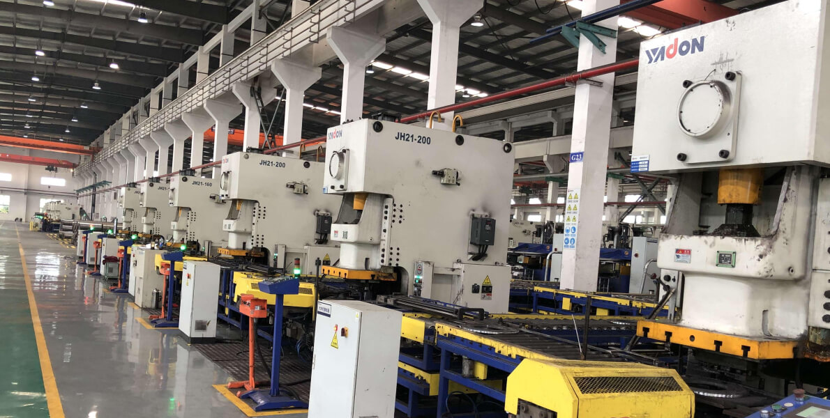 High speed end plate production line